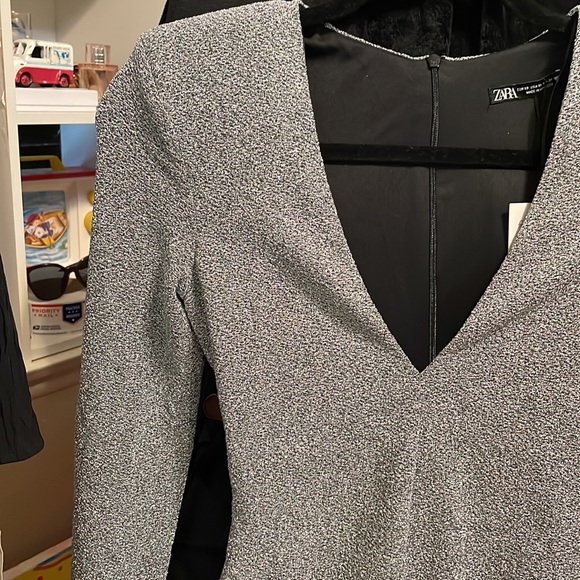 Zara Silver Long Sleeves Bodysuit - Picture 4 of 11